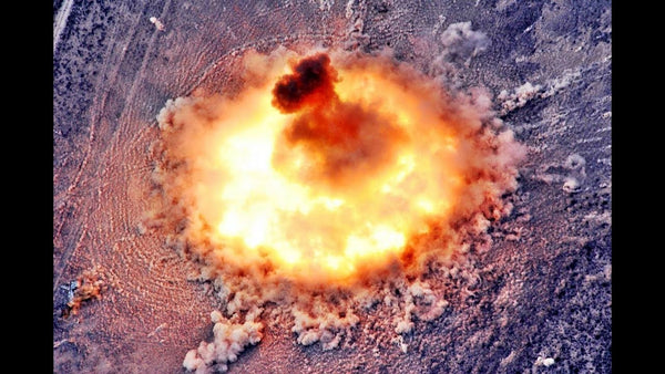 1 PIECE MOAB MOTHER OF ALL BOMBS BULLET STYLE ALUMINUM SHORT ANTENNA KIT WHITE, BLACK, GREEN, GUN METAL OR RED FINISH 5.5" INCHES LONG // PART # SA113