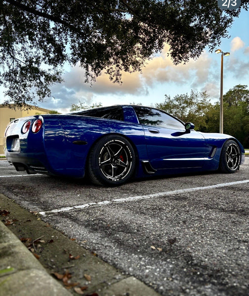 STREET DRAG RACE V-STAR 4 WHEEL PACKAGE FOR 1997-2004 C5 CHEVROLET CORVETTE 18x10.5 52 OFFSET (7.75" BACKSPACING) AND 18x9.5 40 OFFSET (6.75 BACKSPACING) 5x120 (5x4.75)  // PART # VWST052 & VWST044
