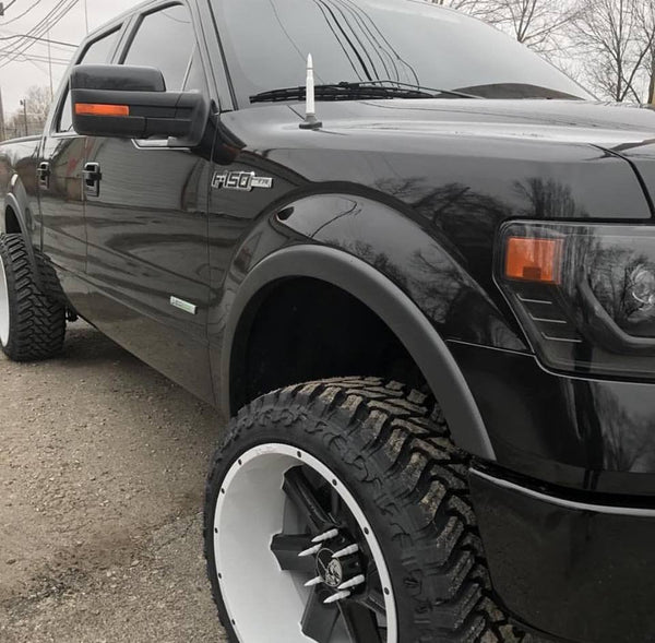 14X1.5 MM 124MM LONG BULLET STEEL LUG NUTS ANODIZED ALUMINUM CAPS TRUCK LENGTH 00- UP CHEVROLET SILVERADO TAHOE GMC SIERRA 12-UP DODGE RAM 15-UP F150 // 16MM CAP DIAMETER 73MM CAP LENGTH PART # LGC001