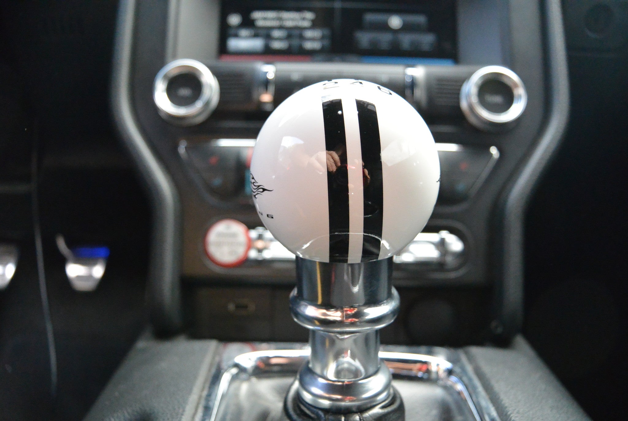 VMS RACING RALLY STRIPE WITH FLAMING MUSTANG LOGO SHIFT KNOB 6 SPEED F ...