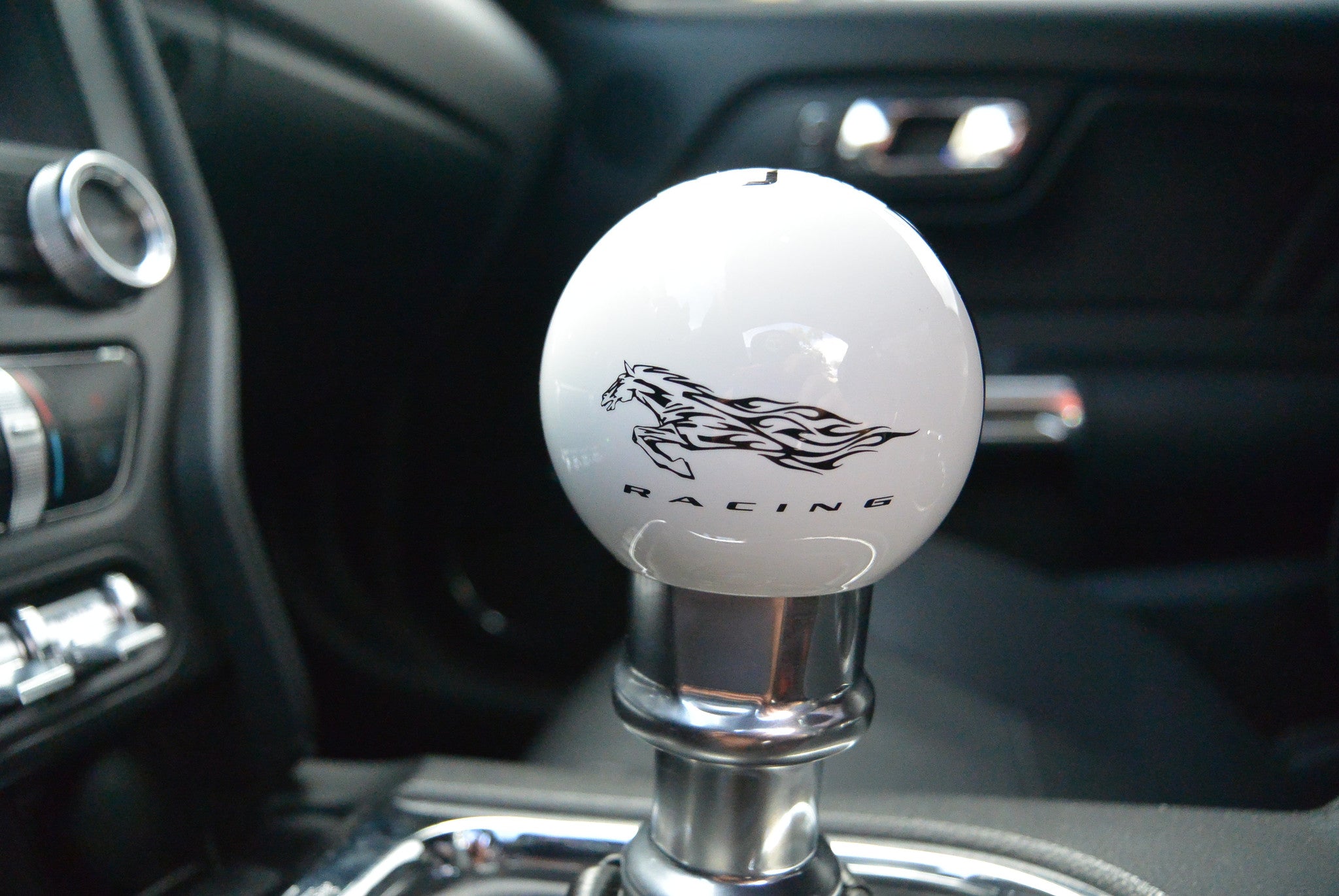 VMS RACING RALLY STRIPE WITH FLAMING MUSTANG LOGO SHIFT KNOB 6 SPEED F ...